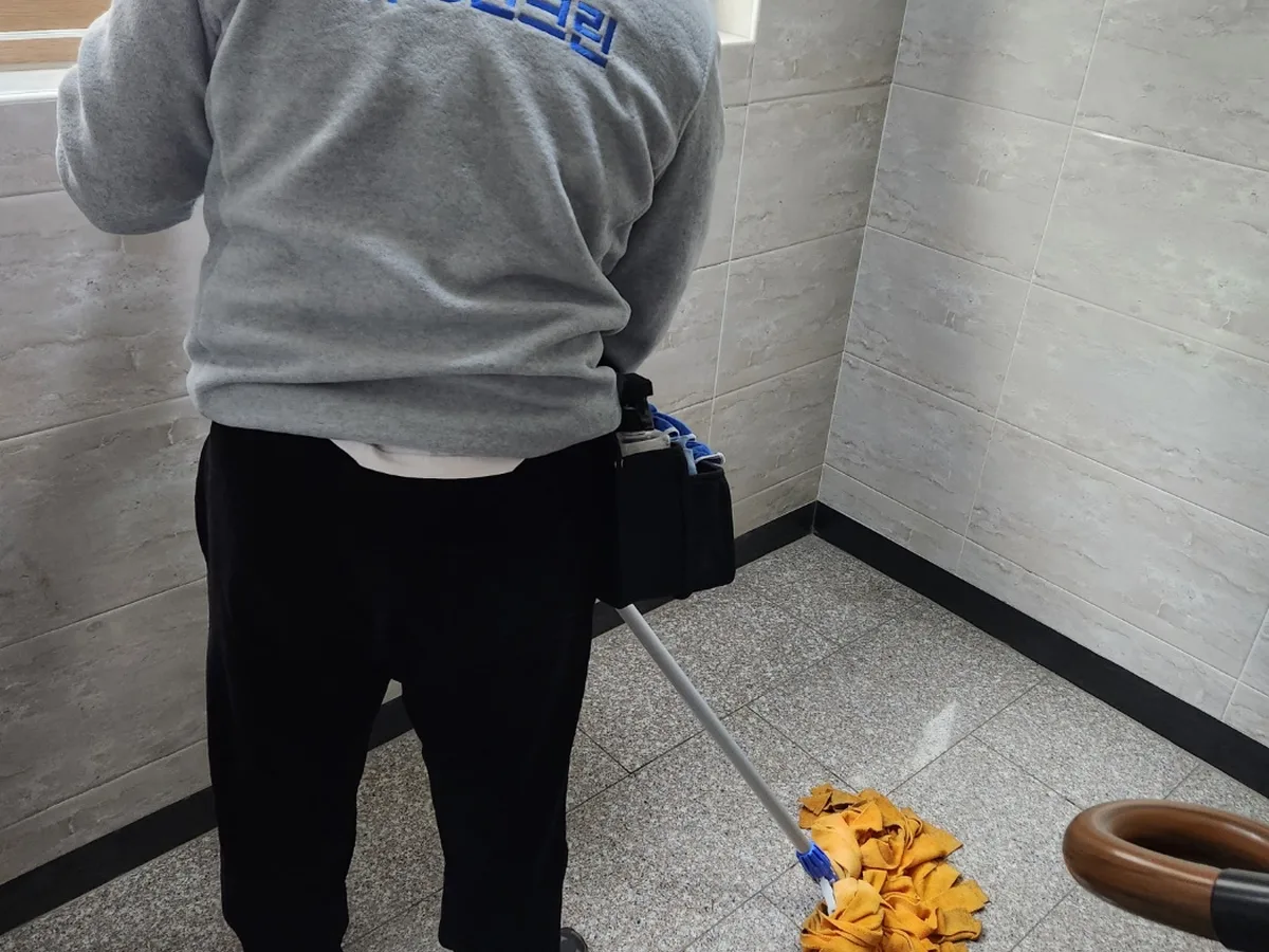 문경시 가은읍 빌라 복도·대기 동선 야간 위생청소 사례 - 행진크린